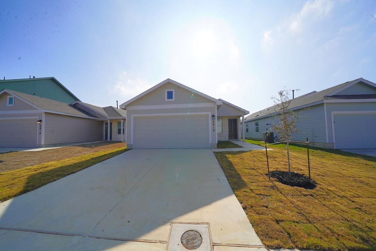8810 Barrow Path - Photo 2 of 38