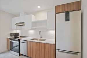 featured image of 16 North Blandena Street