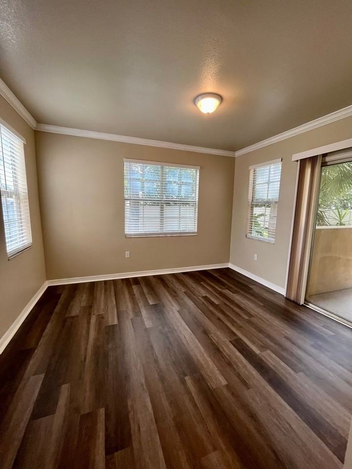 1155 Villagio Cir #105 - Photo 7 of 22