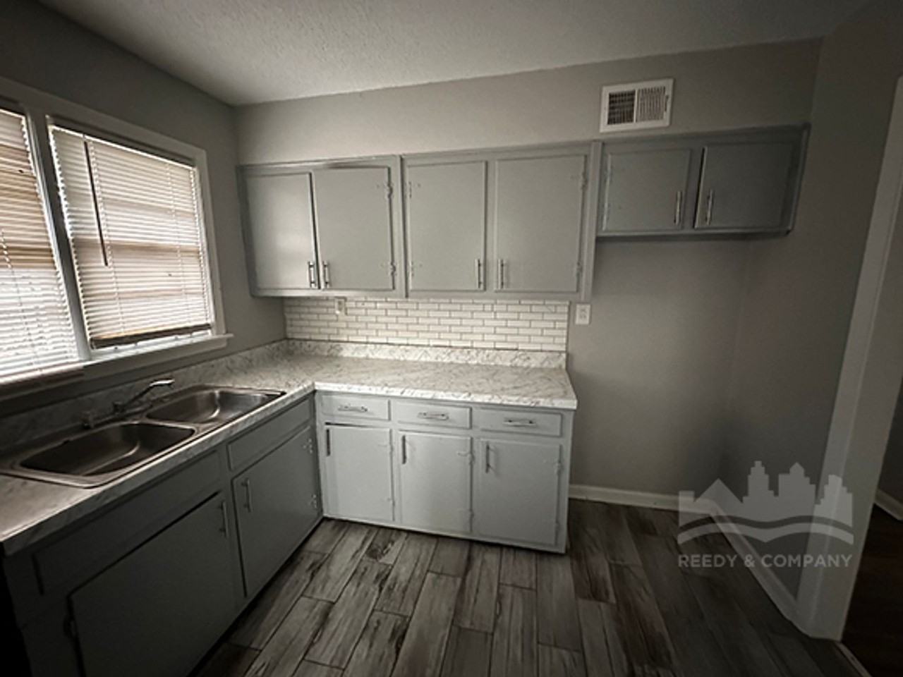 3082 Overton Crossing Street - Photo 6 of 11