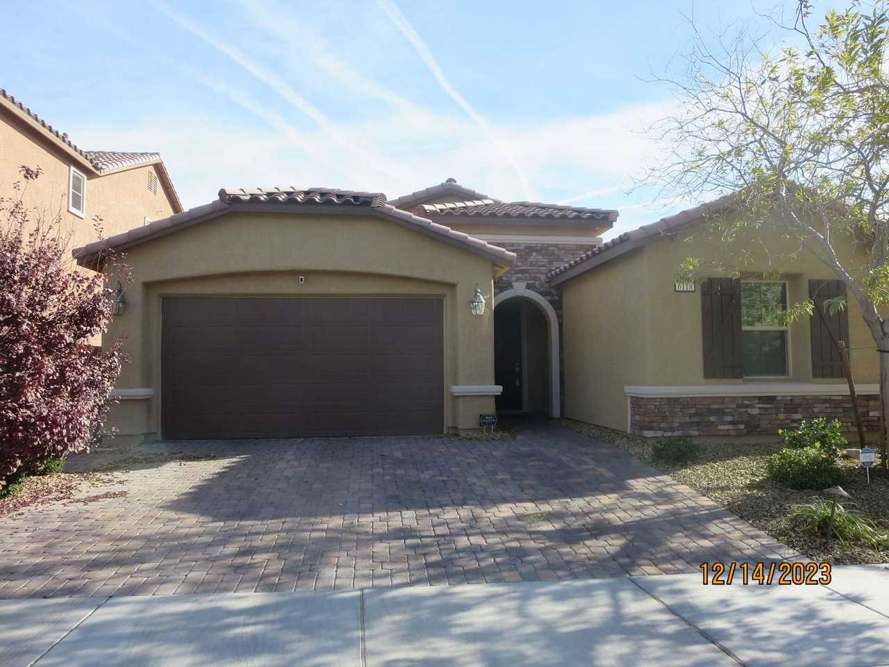 6118 Andover Wood Rd - Photo 3 of 32