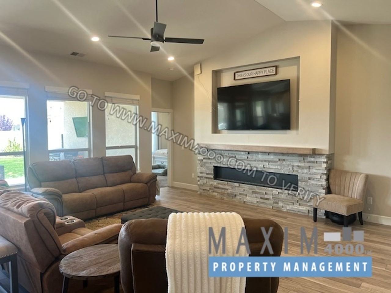 685 Arran Way - Photo 3 of 25