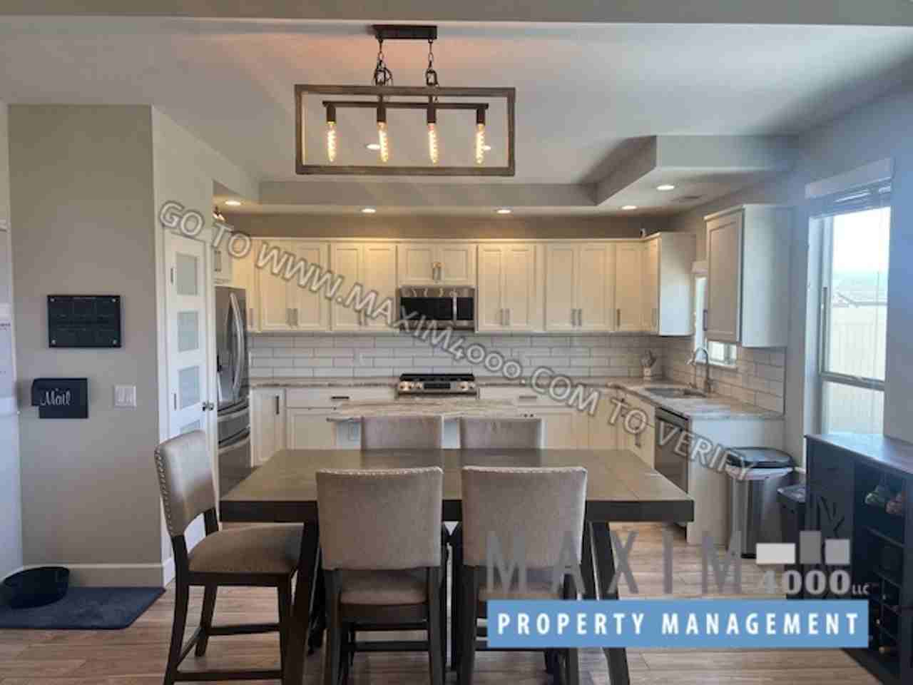 685 Arran Way - Photo 6 of 25