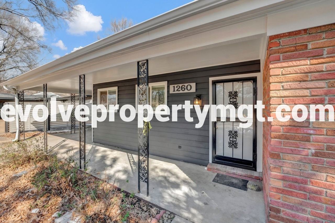 1260 Cherrydale Cv - Photo 2 of 32