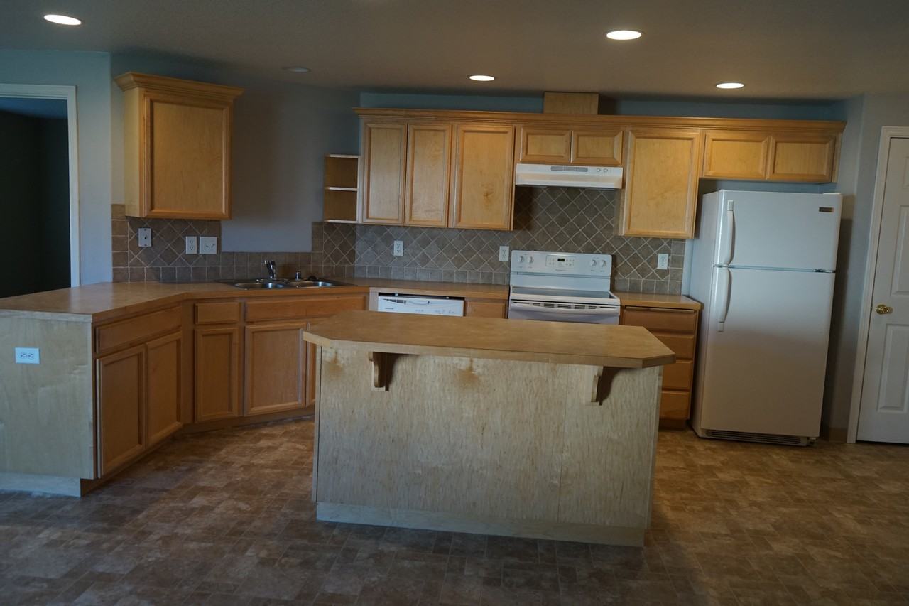 101 Se 2nd St - Photo 3 of 15