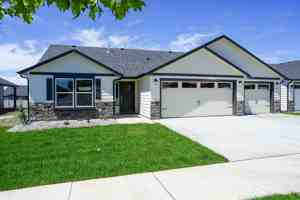 featured image of 3837 North Lynn Street