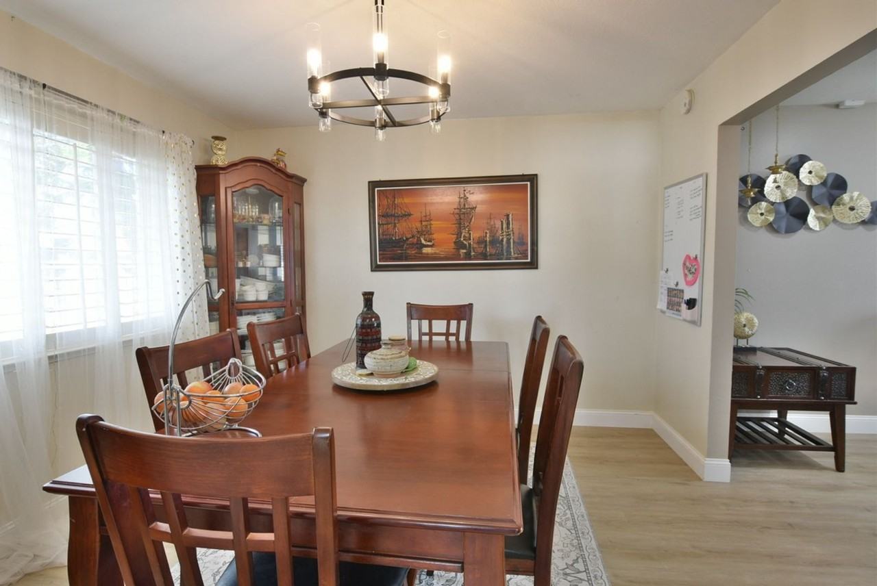 5881 Ettersberg Dr - Photo 3 of 24