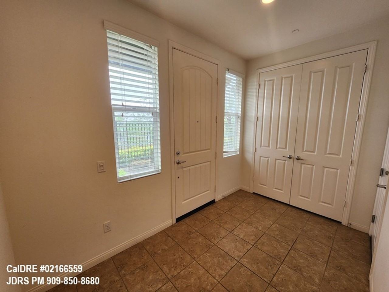 902 N Botanica Ln #D - Photo 6 of 16