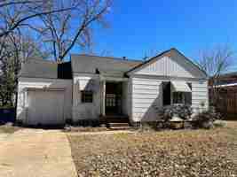 featured image of 405 N Duncan St