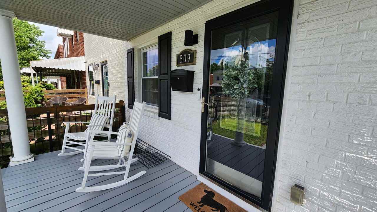 509 N Payne St - Photo 2 of 27