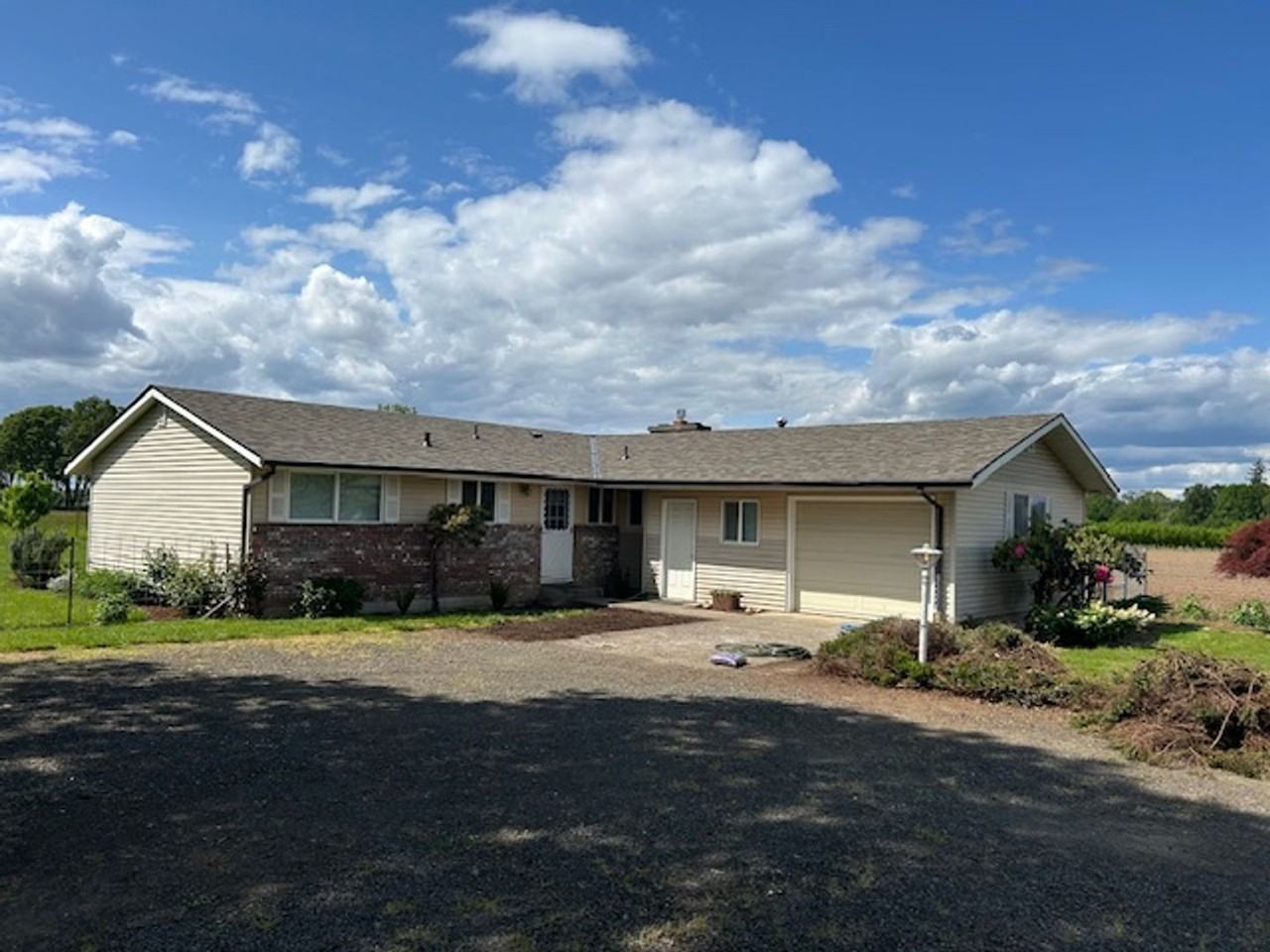 28373 S Cramer Rd - Photo 2 of 41