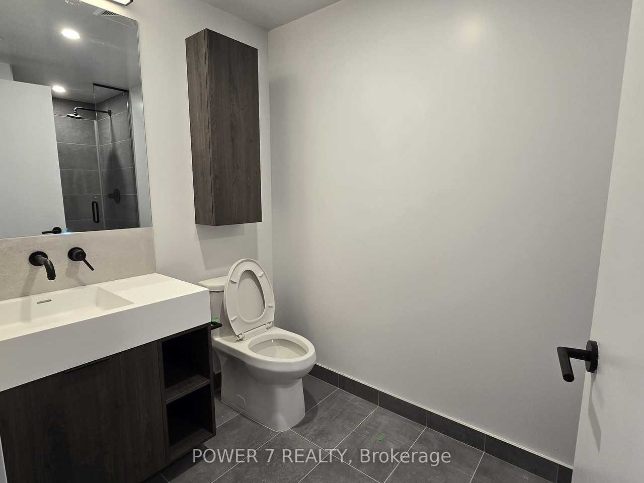108 Peter Street #3506 - Photo 2 of 7