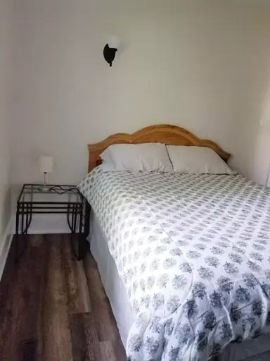 9631 100 St #3 - Photo 2 of 18