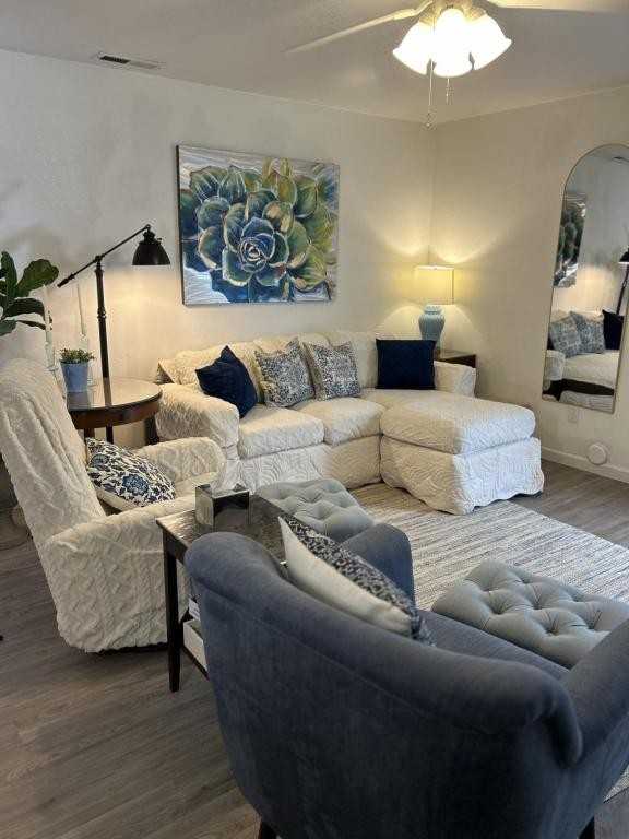 563 Primrose Dr - Photo 6 of 50