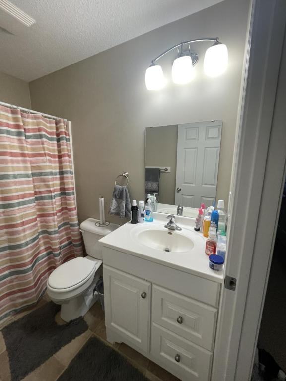 104 W 7th St - Photo 3 of 16