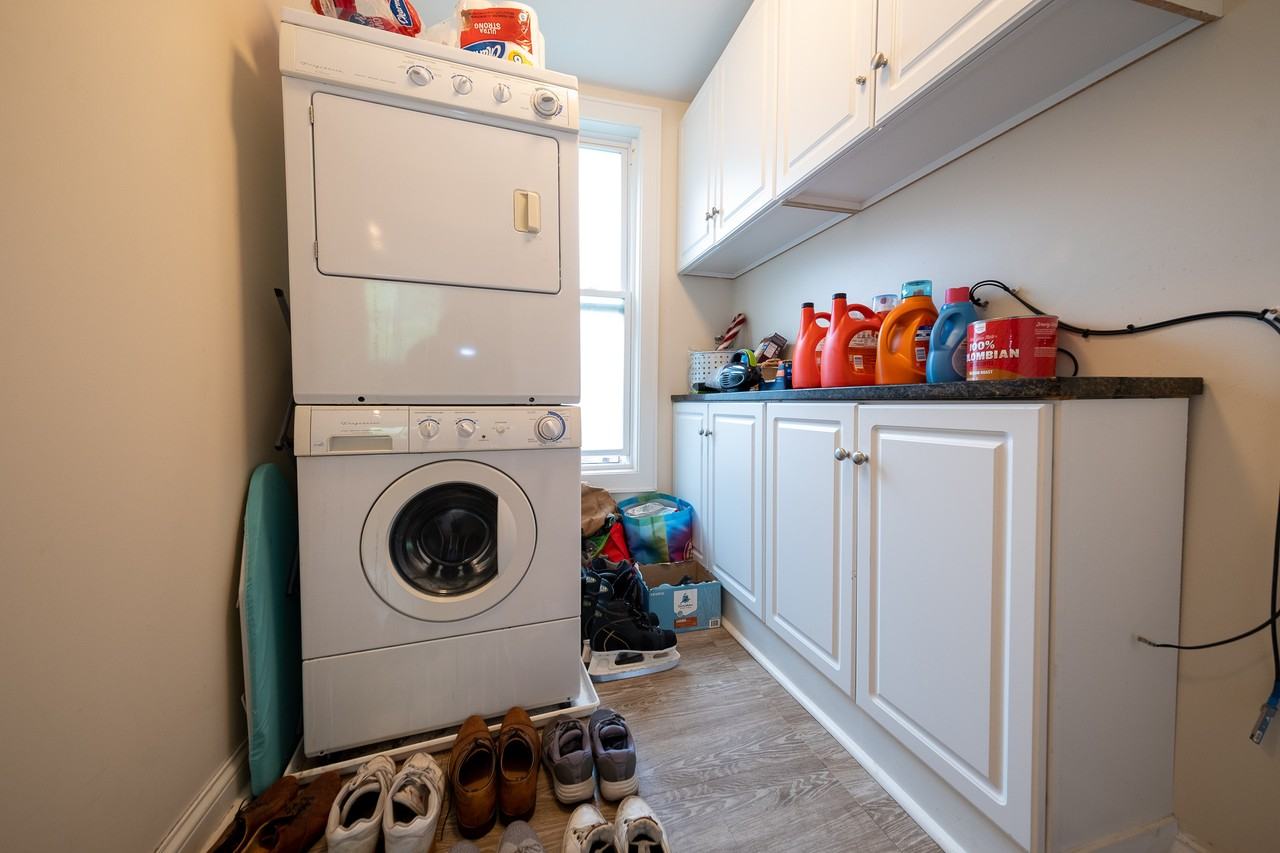 3200 Aldrich Ave S #2 - Photo 3 of 28