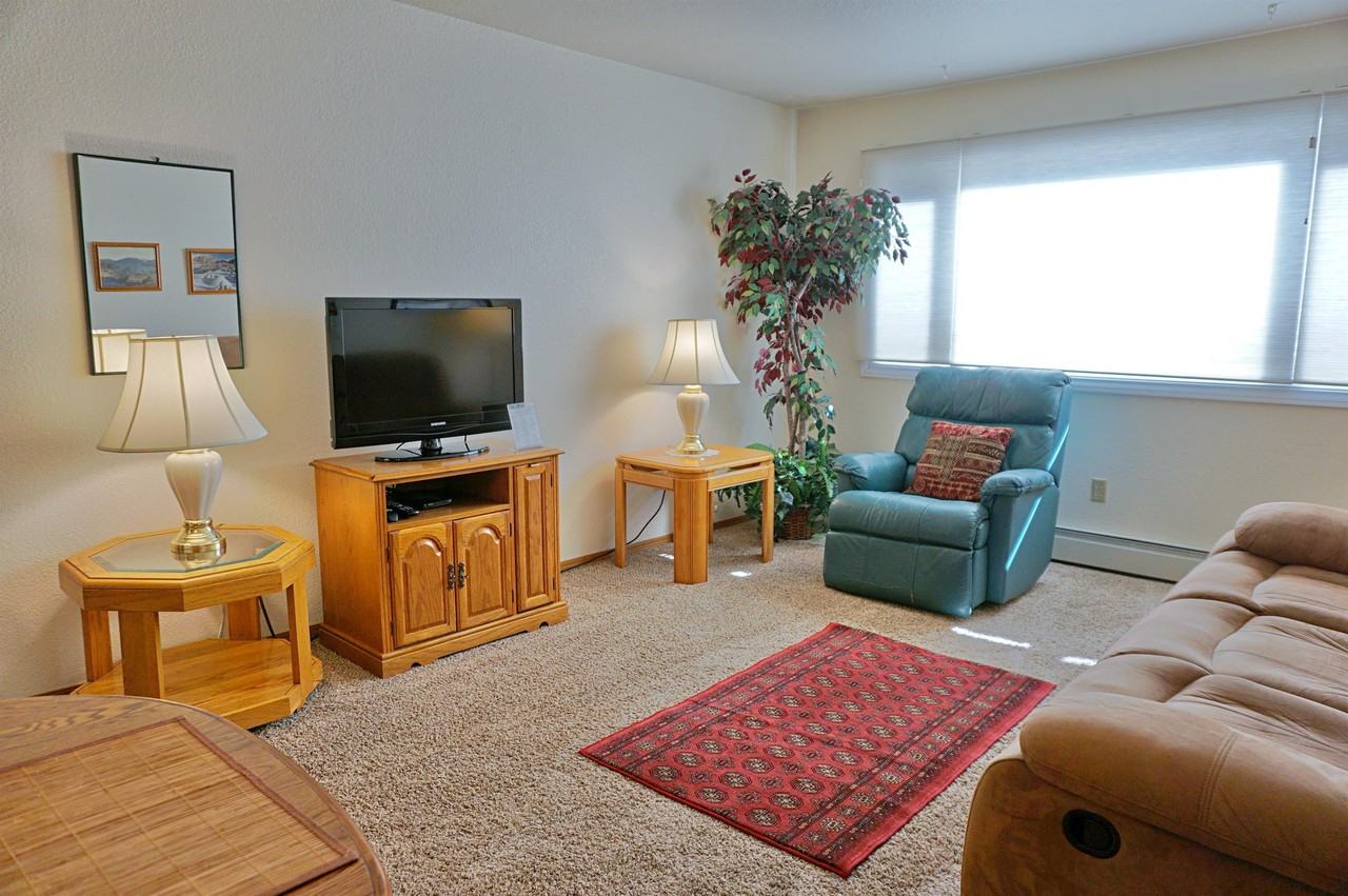 310 E 11th Ave #1 - Photo 5 of 10