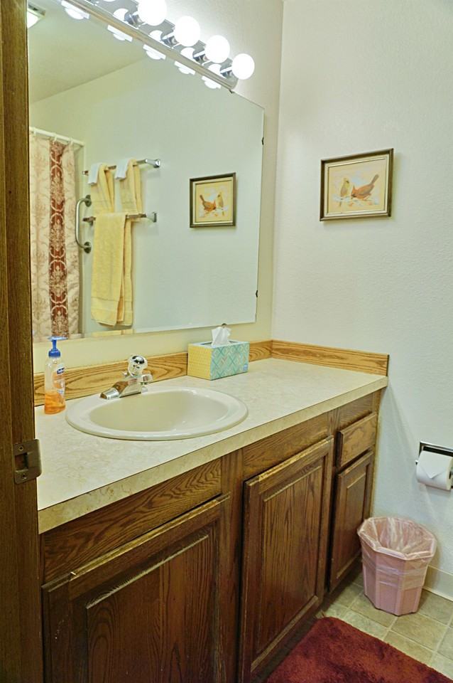 310 E 11th Ave #1 - Photo 4 of 10