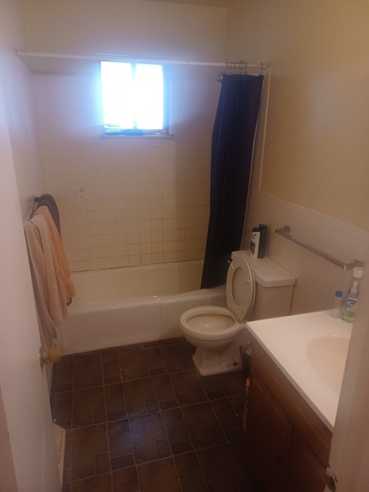 471 Brentwood Ave #B471 - Photo 6 of 9