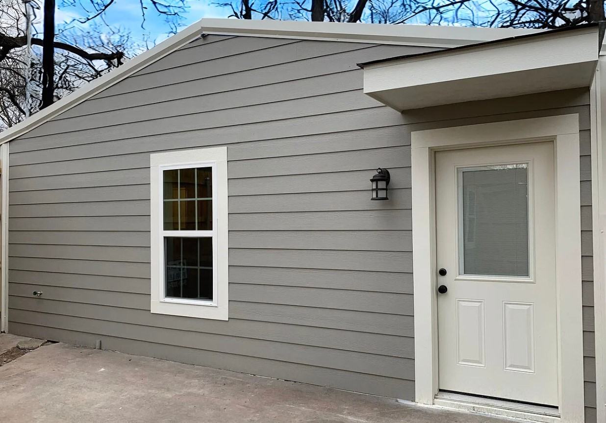 916 North Austin Street #102 - Photo 7 of 15