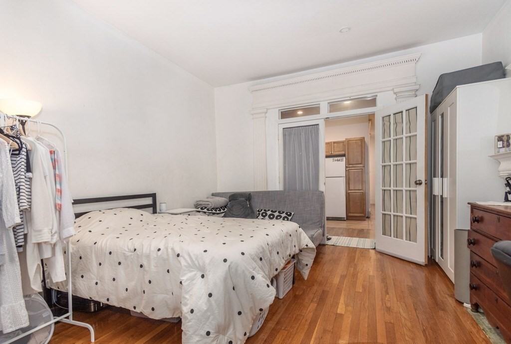 1258 Commonwealth Ave #1 - Photo 3 of 9