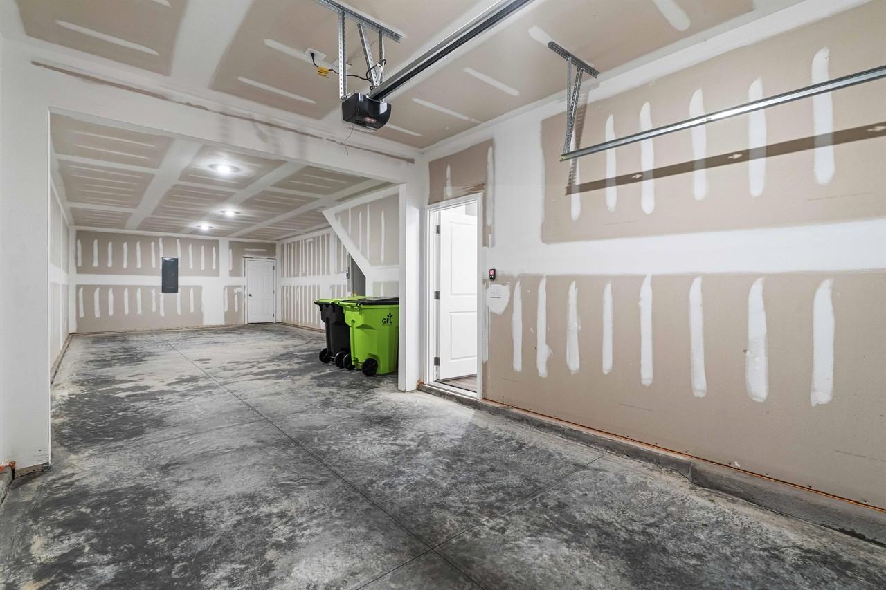 3001 Worthy Way #1 - Photo 6 of 21