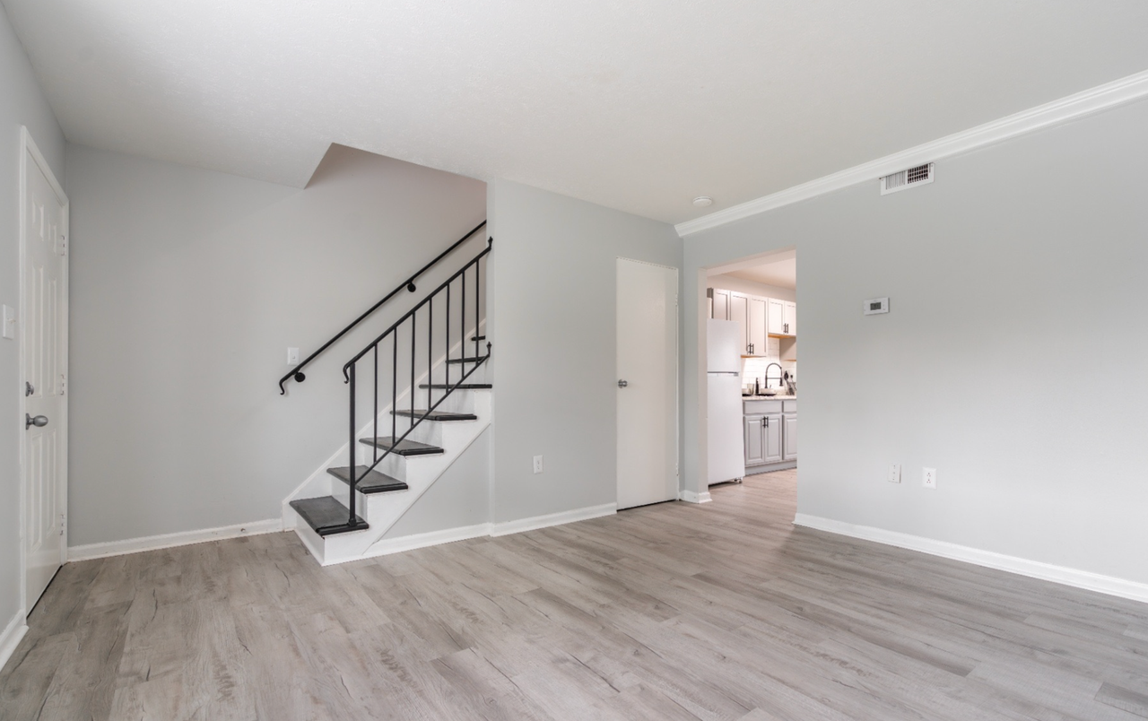 Carpenter Apartments - Photo 6 of 44