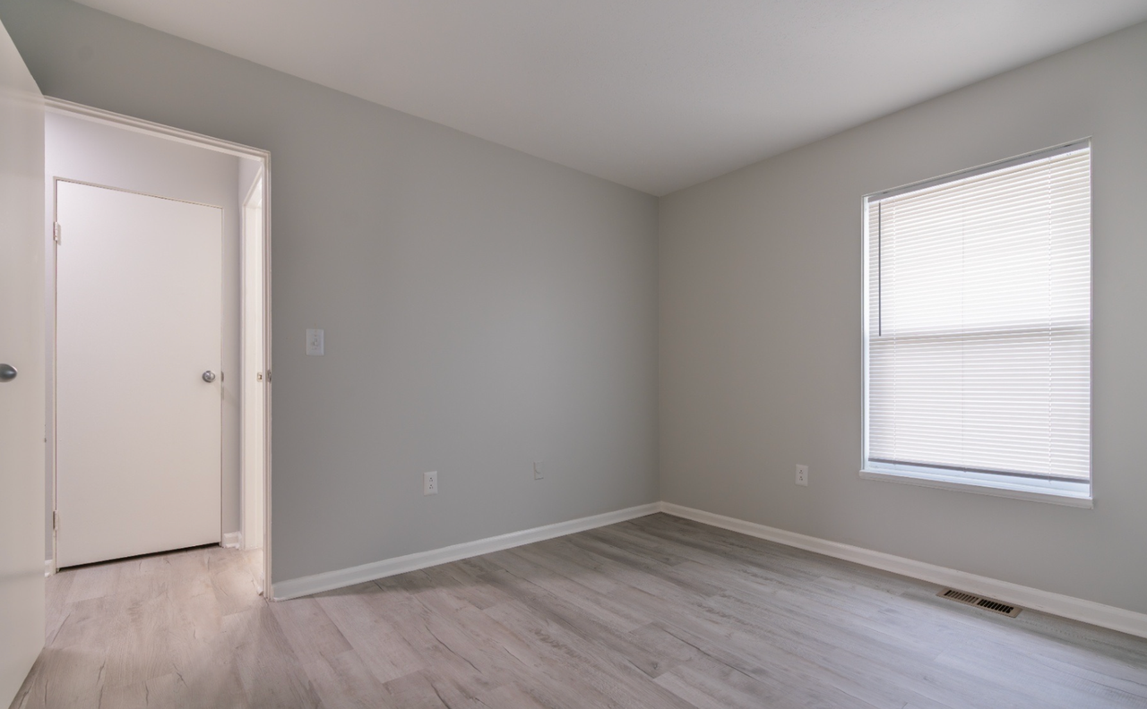 Carpenter Apartments - Photo 7 of 44