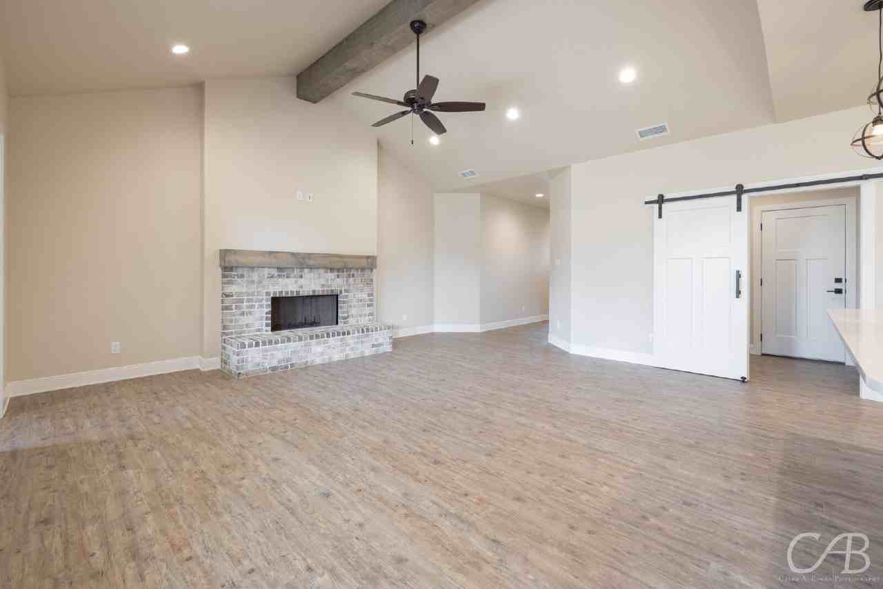 6566 Stadium Dr - Photo 6 of 24