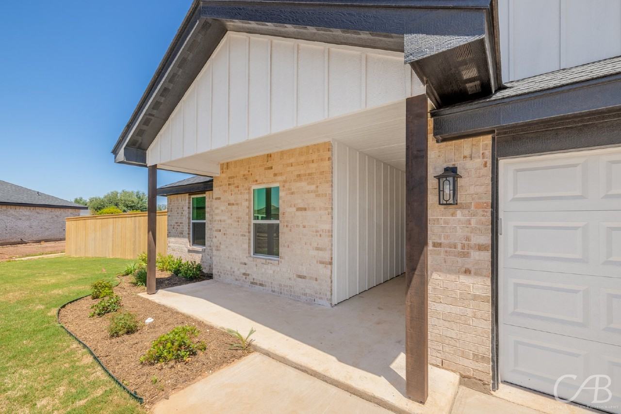 3698 Yamini Dr - Photo 2 of 42