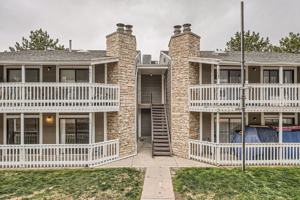 featured image of 18043 E Ohio Ave Apt 103
