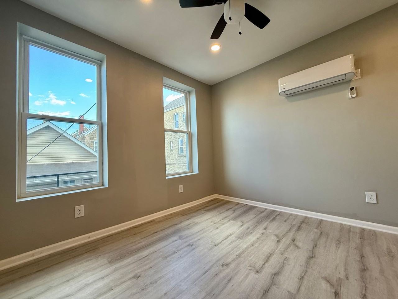 3221 S May - Photo 6 of 36