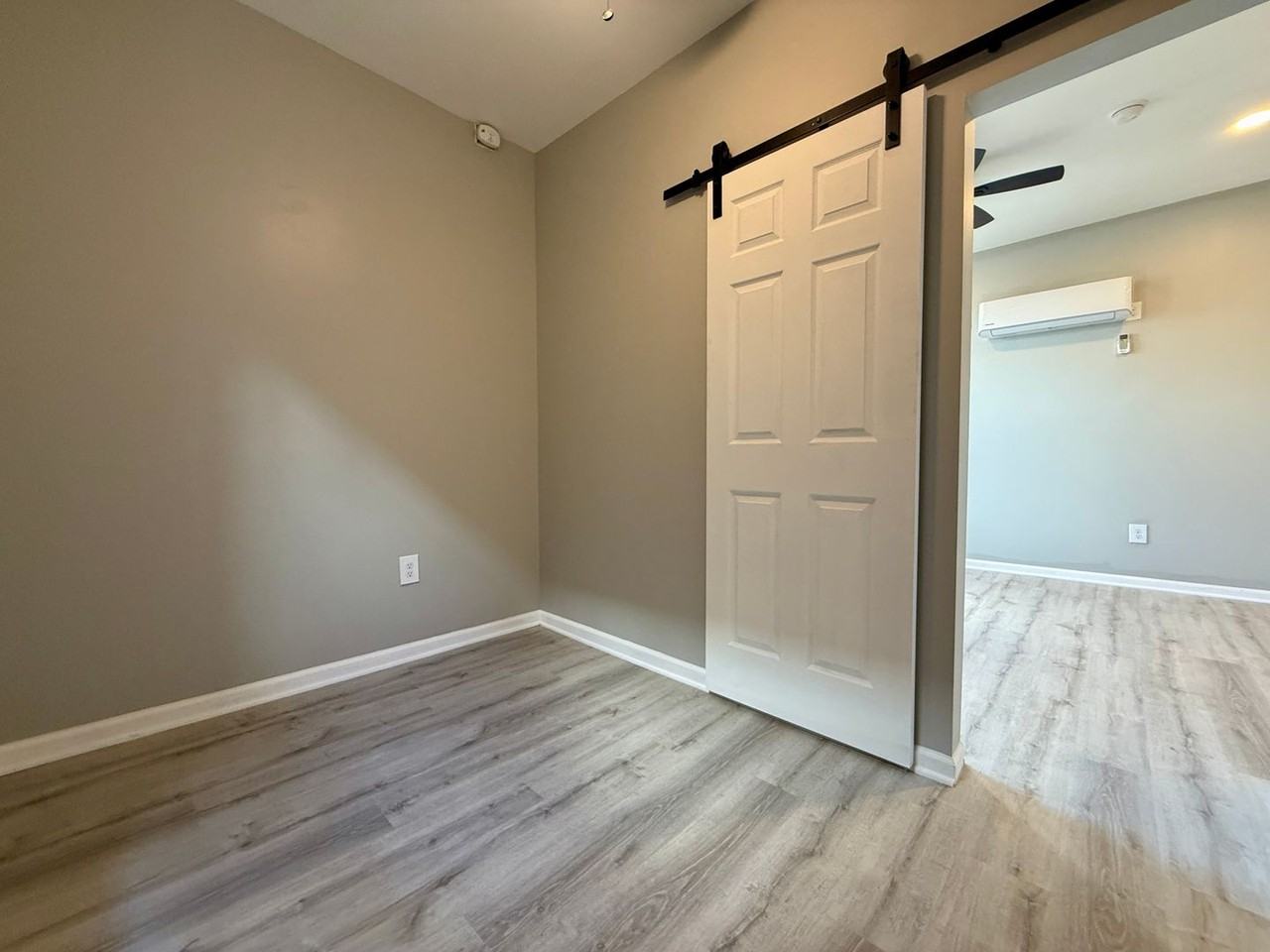 3221 S May - Photo 7 of 36