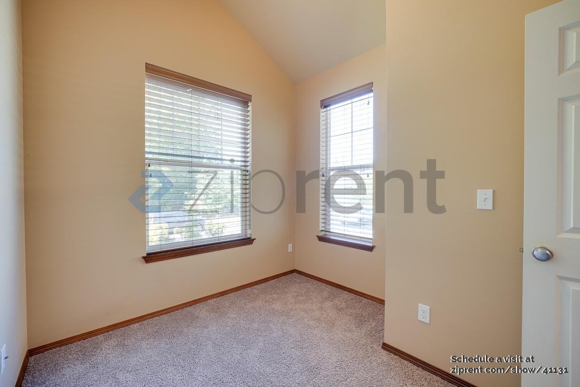 22923 41st Dr Se - Photo 7 of 33