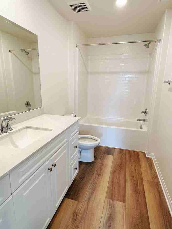 19476 Season Grove Dr - Photo 3 of 14