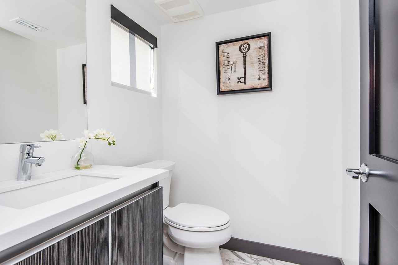 Come home to these New Modern Townhouse in Hollywood! - Photo 7 of 12