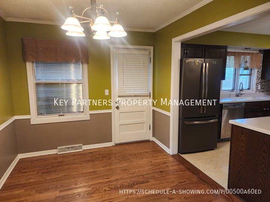 10710 W 91st Ter - Photo 6 of 19