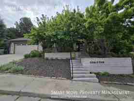 945 E Hearthstone Dr - Photo 1 of 1