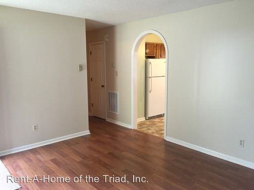 1512 Barto Pl - Photo 3 of 10