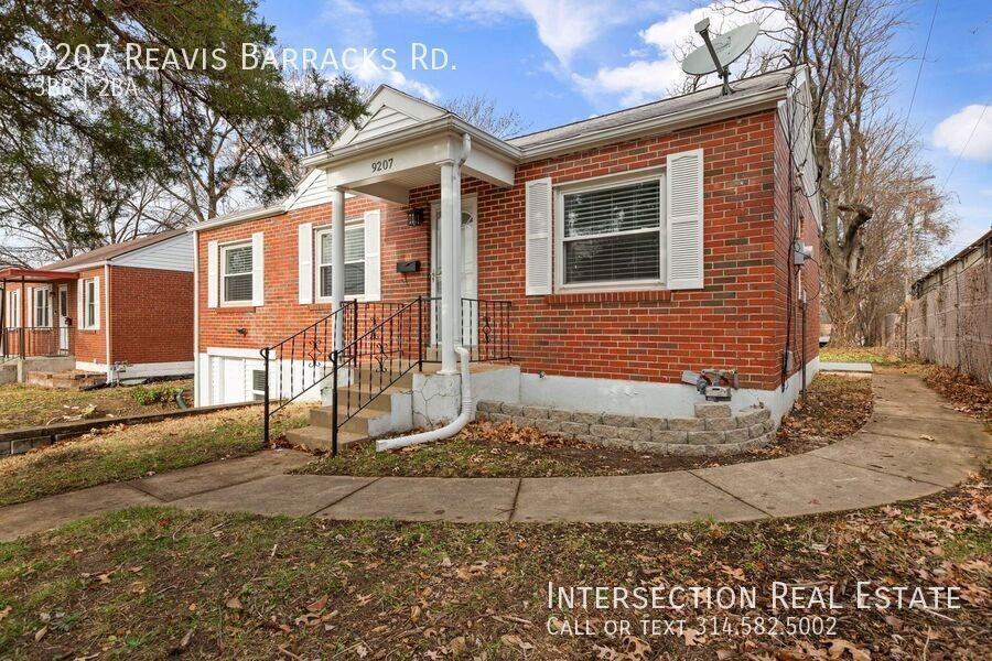 9207 Reavis Barracks Rd - Photo 2 of 33