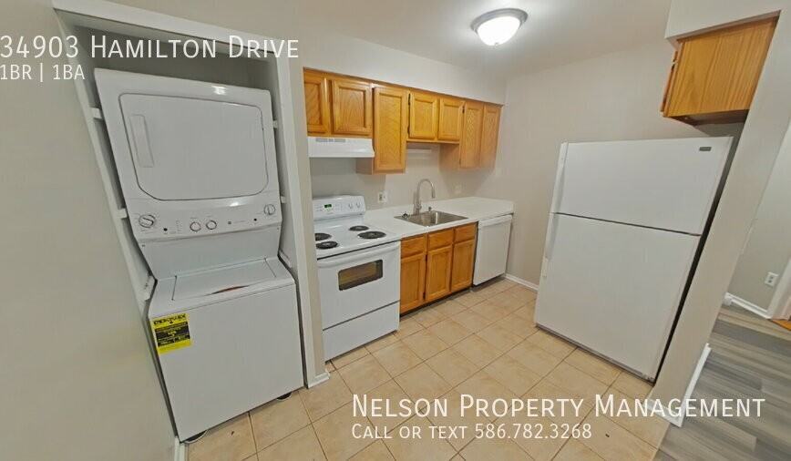 34903 Hamilton Dr - Photo 3 of 6