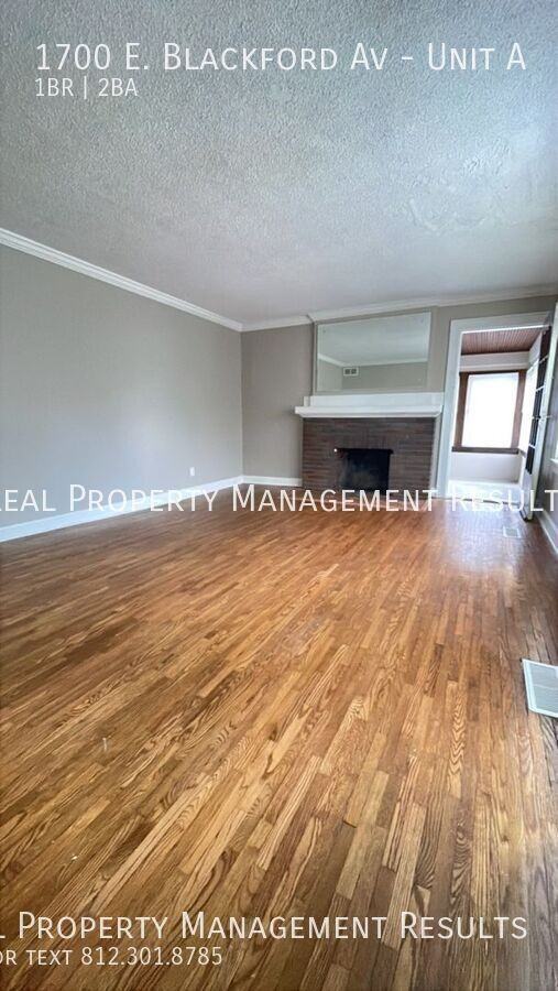1700 E Blackford Ave #A - Photo 2 of 18