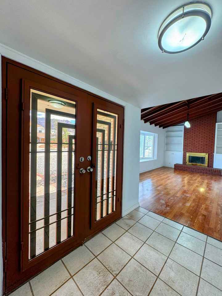 139 Clairemont Dr #NA - Photo 2 of 50