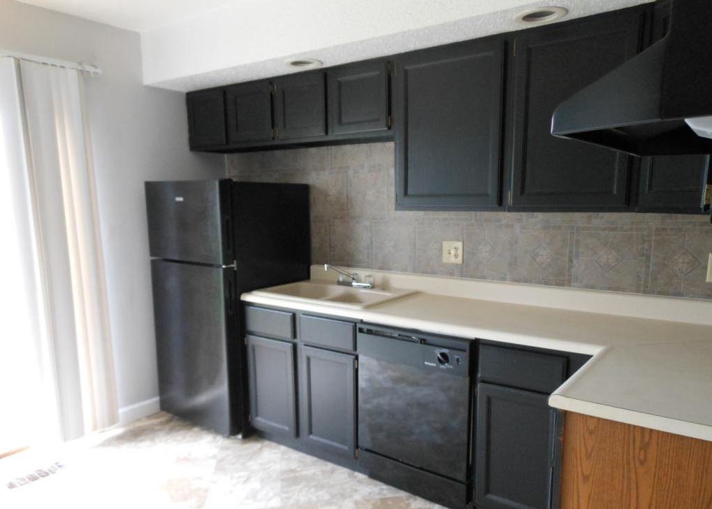 1139 N Park Ave #NA - Photo 4 of 10