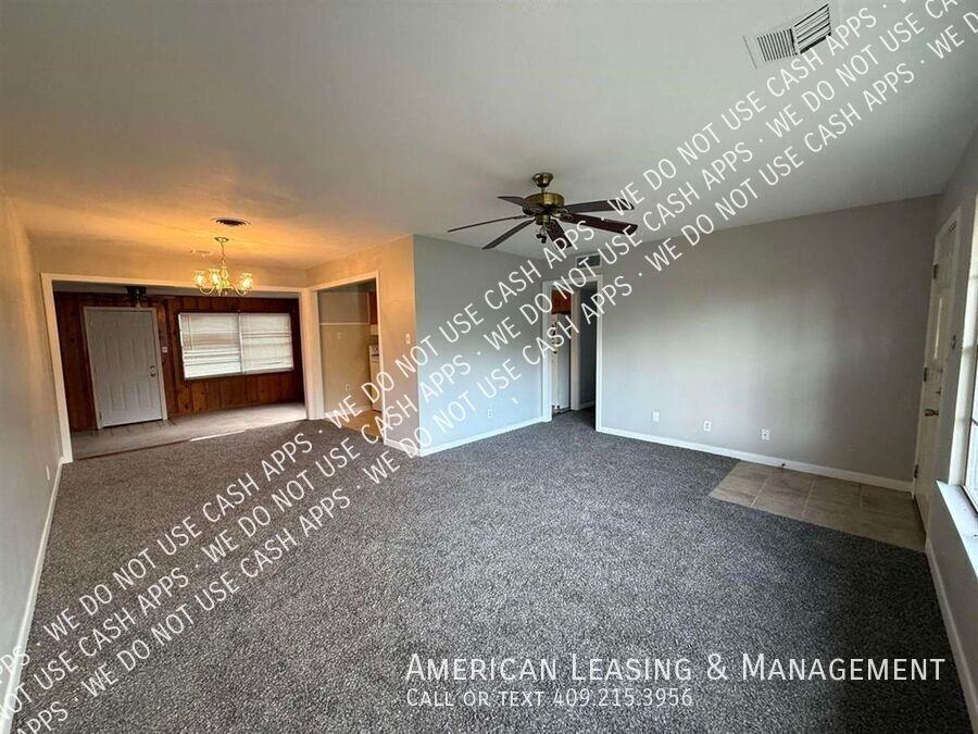 237 Berkshire Ln - Photo 3 of 5