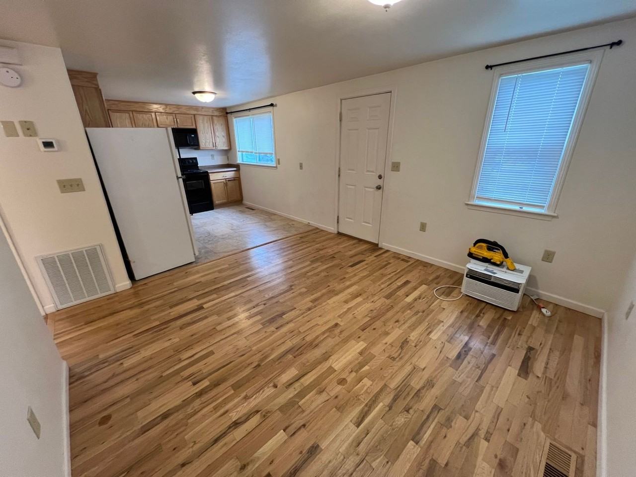 214 N 2nd St W - Photo 2 of 50