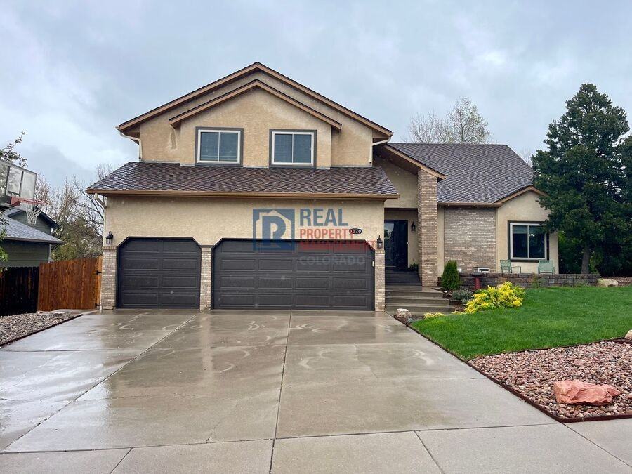 3070 Windjammer Dr - Photo 2 of 27