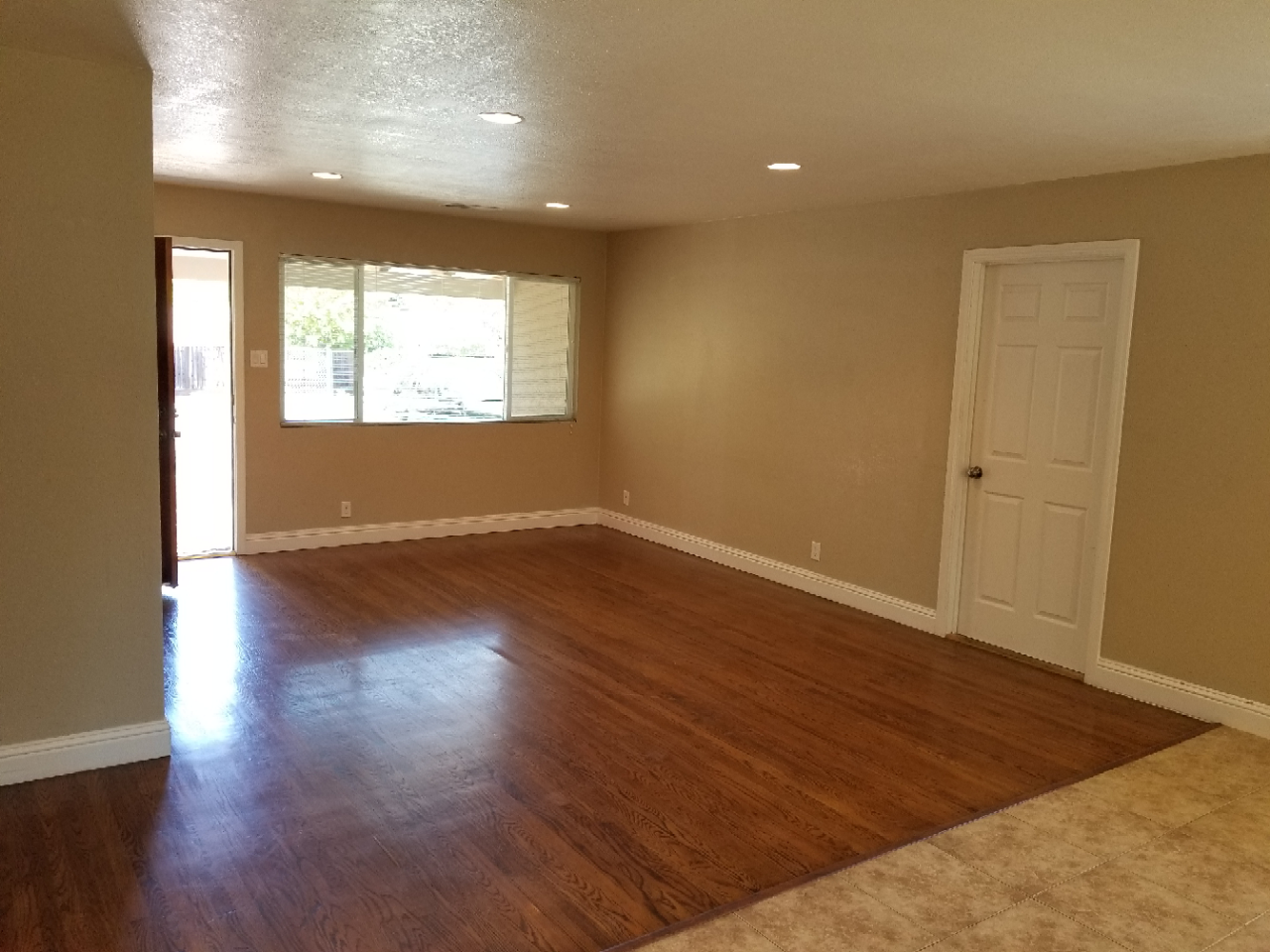 1406 Idaho Ct - Photo 2 of 14