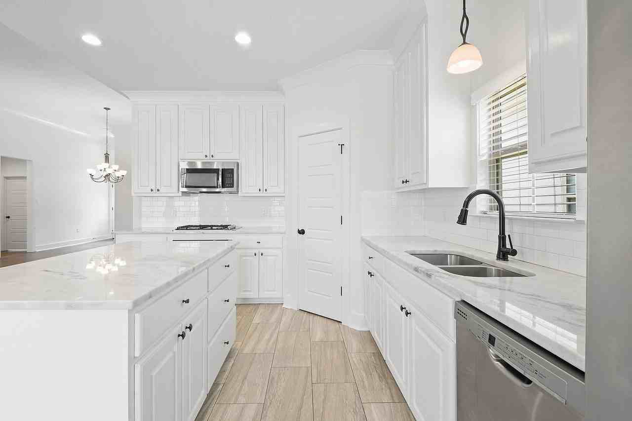 520 White Egret Dr - Photo 5 of 11