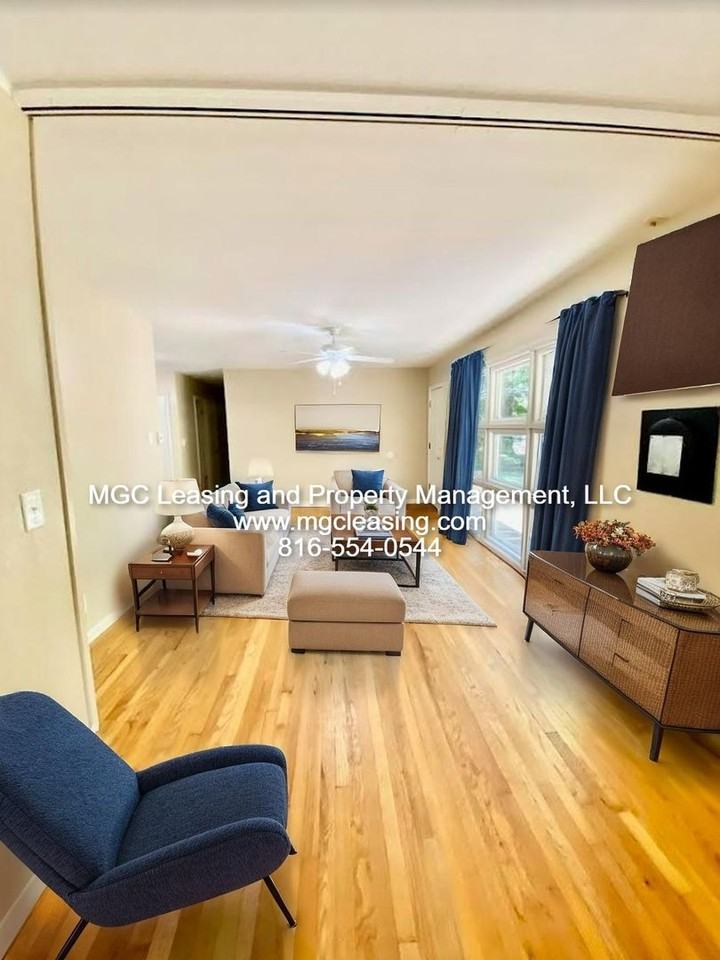 226 Sw Mcclendon Dr - Photo 2 of 25